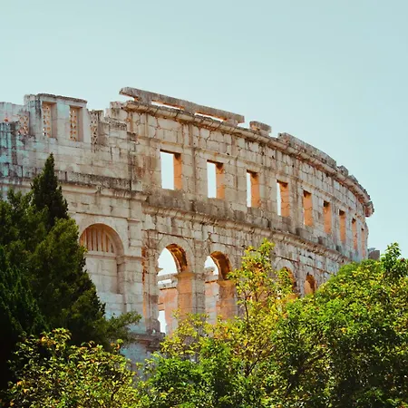 Lorenzo's App Pula, Istria * Pula